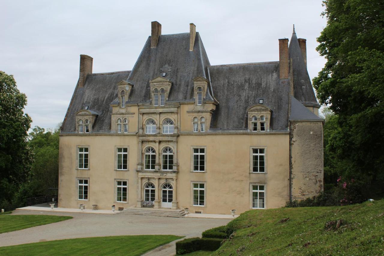 Chateau De La Lucaziere Mont-Saint-Jean  Εξωτερικό φωτογραφία